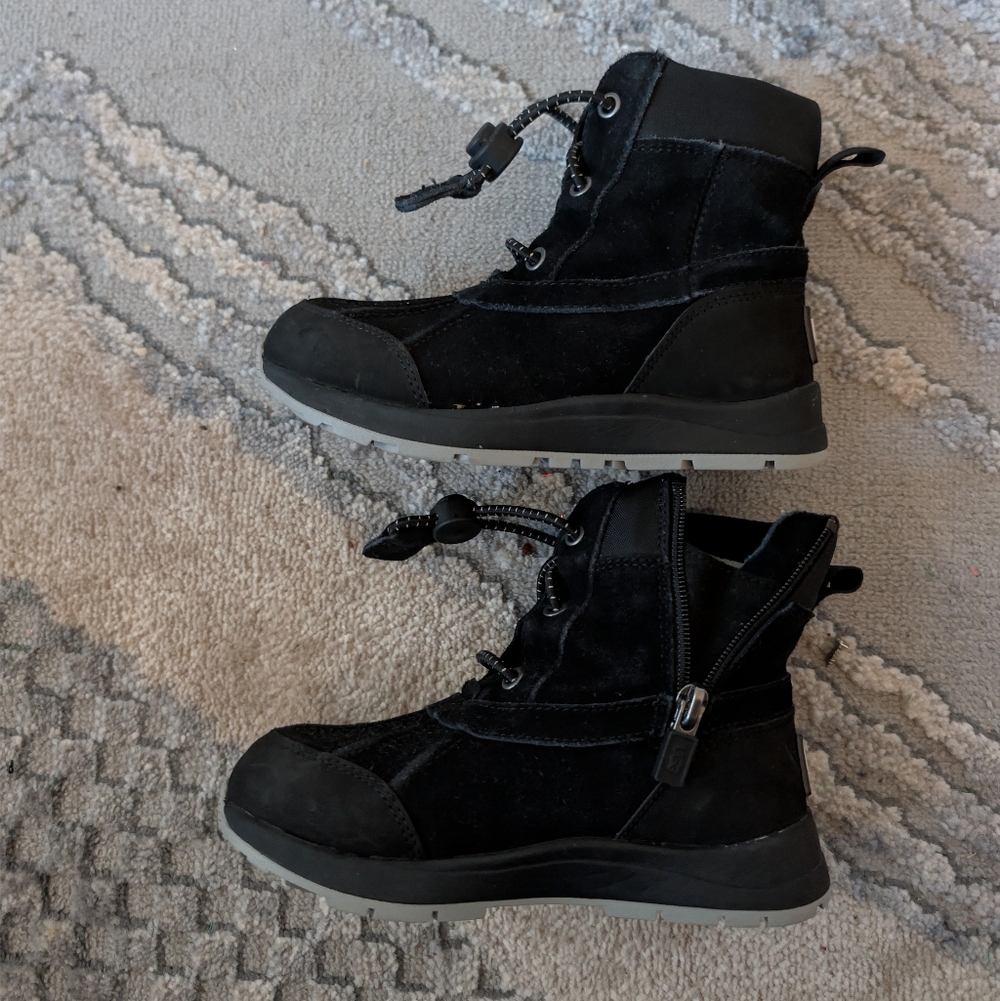 UGG Kids 11 Black Waterproof Winter Boots - Picture 7 of 13